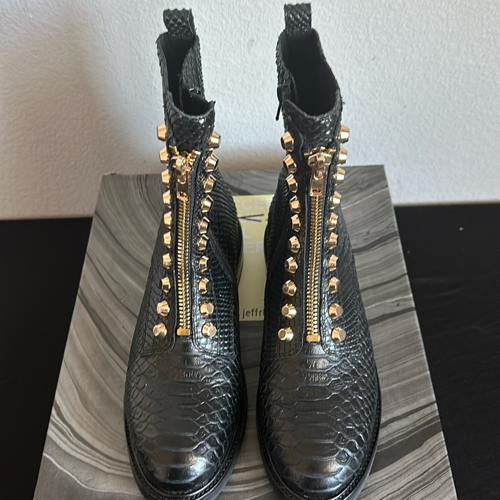 Jeffery Campbell Black Snake print boots size 9 US women